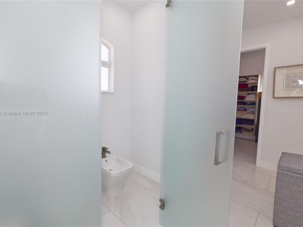 3368 NE 169th St, North Miami Beach FL 33160