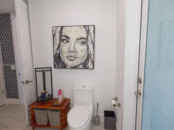 3368 NE 169th St, North Miami Beach FL 33160