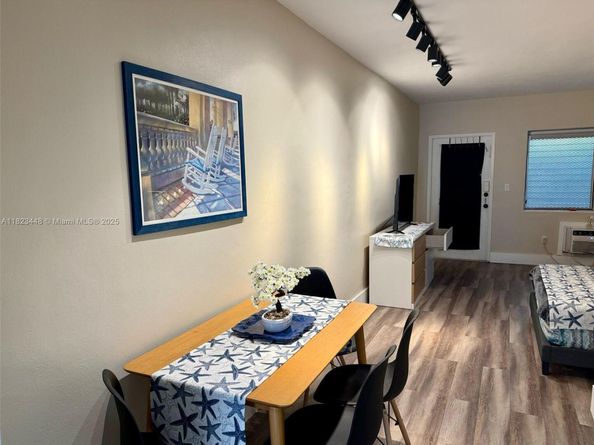 8132 Harding Ave 2, Miami Beach FL 33141