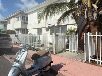 8132 Harding Ave