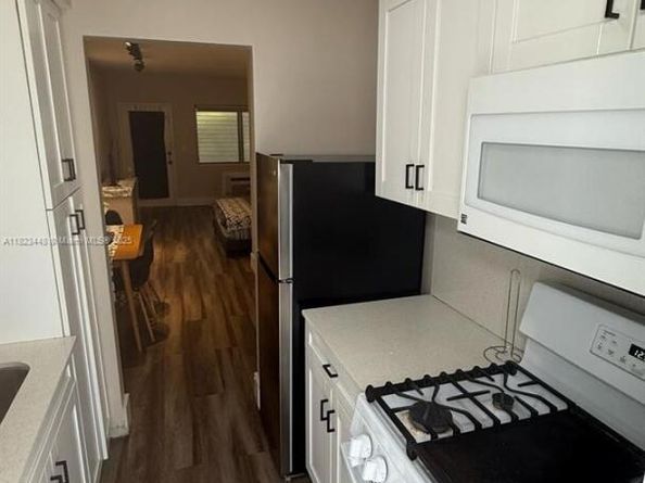 8132 Harding Ave 2, Miami Beach FL 33141