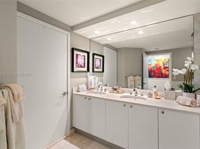 901 Brickell Key Blvd 2804, Miami FL 33131