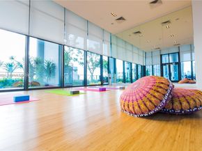 1600 NE 1st Ave 3012, Miami FL 33132