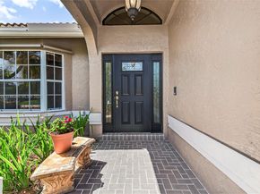 11880 NW 24th St, Plantation FL 33323