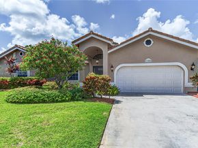 11880 NW 24th St, Plantation FL 33323