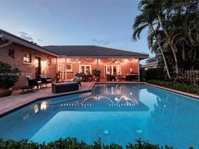 11880 NW 24th St, Plantation FL 33323