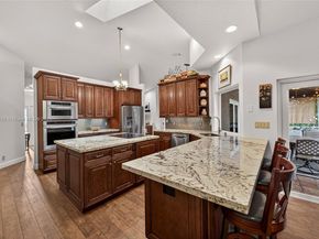 11880 NW 24th St, Plantation FL 33323
