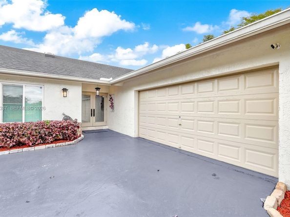 5021 SW 168th Ave, Southwest Ranches FL 33331