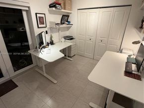 930 NW 145th Ter, Miami FL 33168