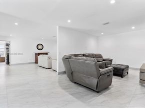 11841 NW 30th Pl, Sunrise FL 33323