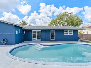 11841 NW 30th Pl, Sunrise FL 33323
