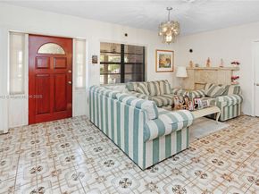 192 W 33rd St, Hialeah FL 33012