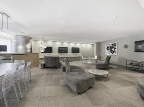 92 SW 3rd St 1604, Miami FL 33130