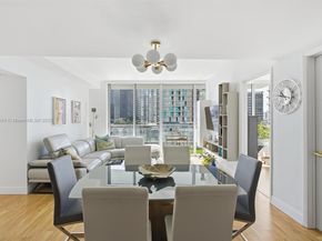 92 SW 3rd St 1604, Miami FL 33130