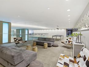 92 SW 3rd St 1604, Miami FL 33130