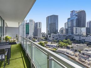 92 SW 3rd St 1604, Miami FL 33130