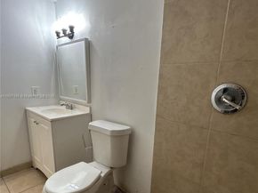 3600 NW 21st St 101, Lauderdale Lakes FL 33311