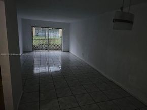 3600 NW 21st St 101, Lauderdale Lakes FL 33311