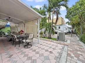 3554 SW 26th St, Miami FL 33133