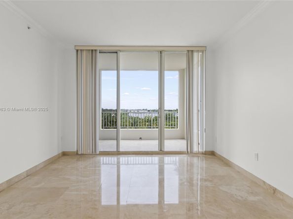 703 Crandon Blvd PH3, Key Biscayne FL 33149