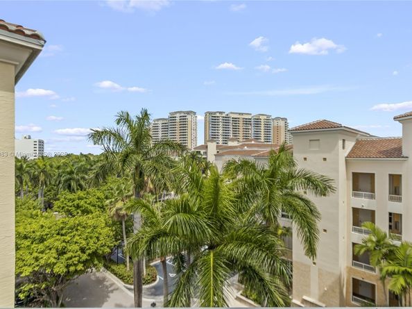 703 Crandon Blvd PH3, Key Biscayne FL 33149