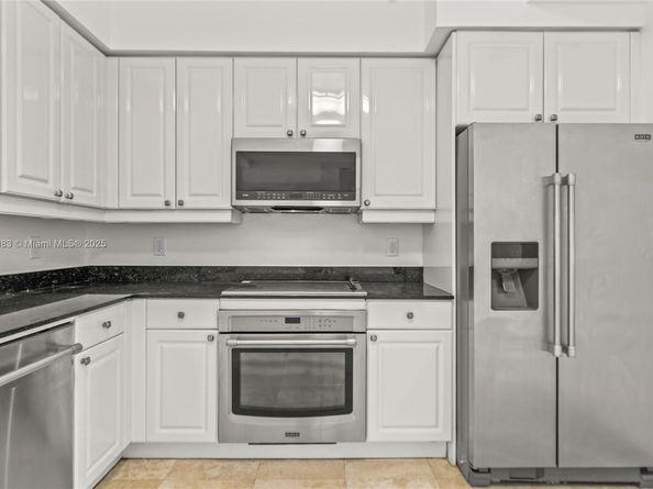 703 Crandon Blvd PH3, Key Biscayne FL 33149