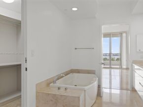 703 Crandon Blvd PH3, Key Biscayne FL 33149