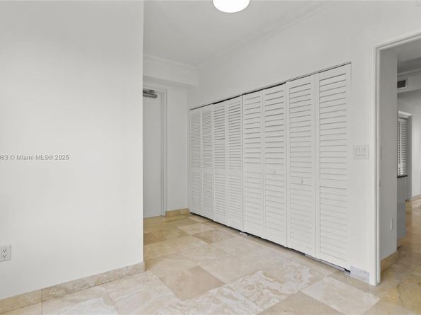 703 Crandon Blvd PH3, Key Biscayne FL 33149
