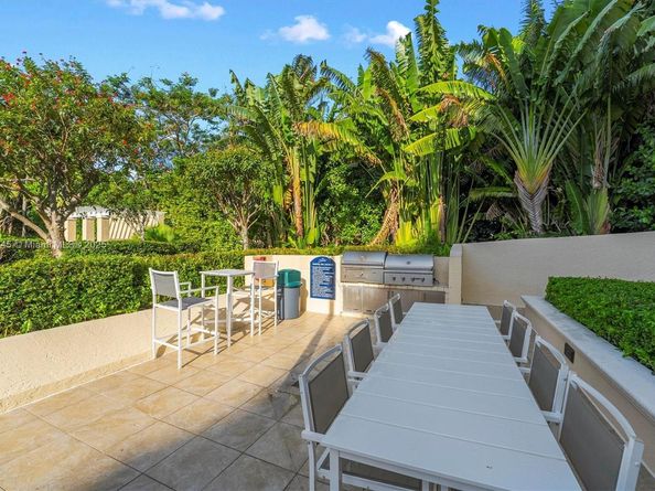 610 Clematis St 628, West Palm Beach FL 33401