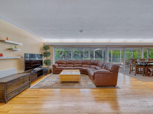 13400 SW 78th Ct, Pinecrest FL 33156