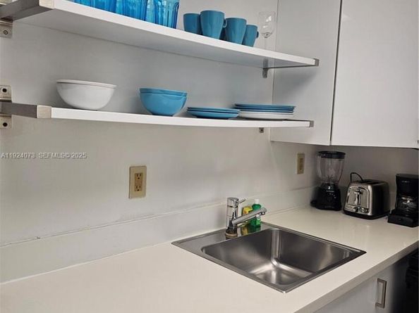 750 Collins Ave 201, Miami Beach FL 33139