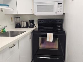 750 Collins Ave 201, Miami Beach FL 33139