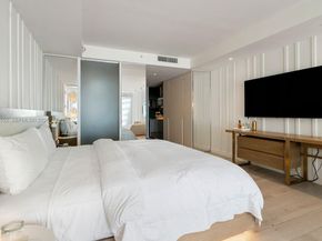 2201 Collins Ave 532, Miami Beach FL 33139
