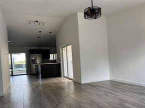 10042 SW 147th Pl, Miami FL 33196