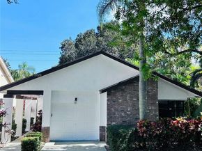 2560 Calamondin Cir, Coconut Creek FL 33063