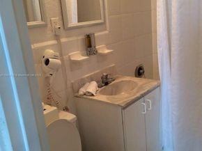 6345 Collins Ave 937, Miami Beach FL 33141