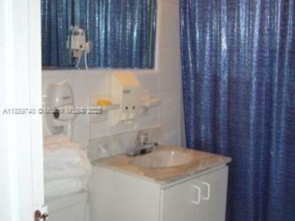 6345 Collins Ave 937, Miami Beach FL 33141