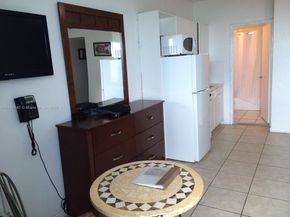 6345 Collins Ave 937, Miami Beach FL 33141