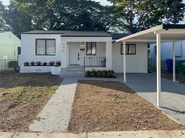 794 NW 44th St, Miami FL 33127