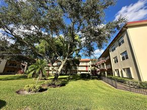 251 SW 134th Way 314M, Pembroke Pines FL 33027