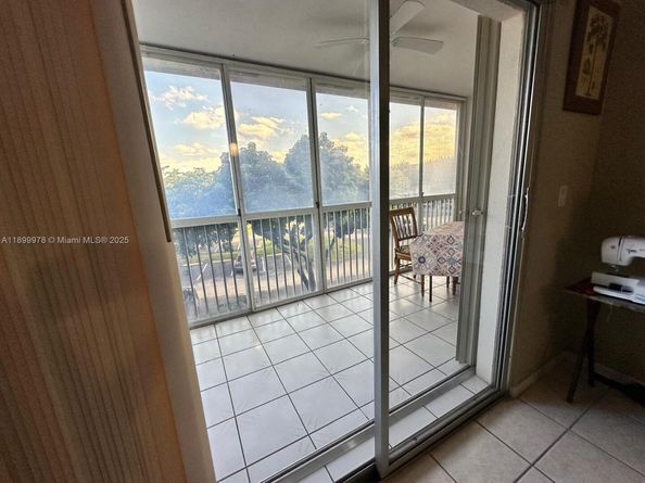 251 SW 134th Way 314M, Pembroke Pines FL 33027