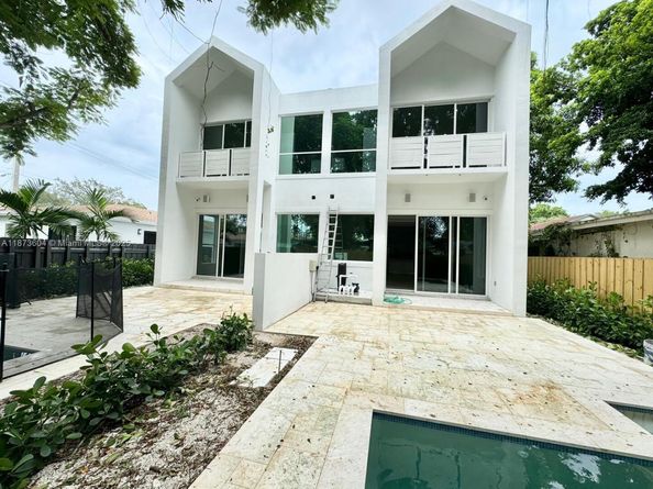 5728 NW 5th Court TH-1, Miami FL 33127