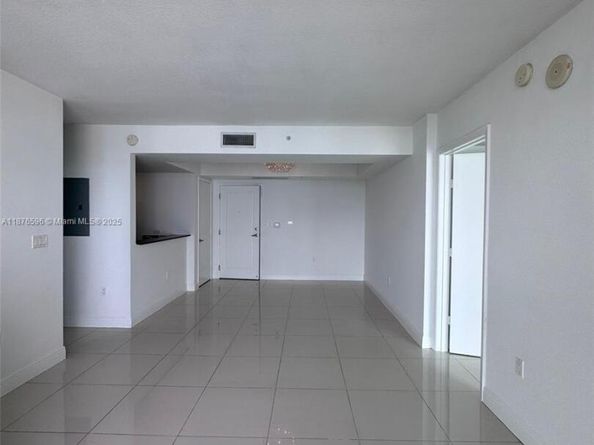 1861 NW S River Dr 1801, Miami FL 33125