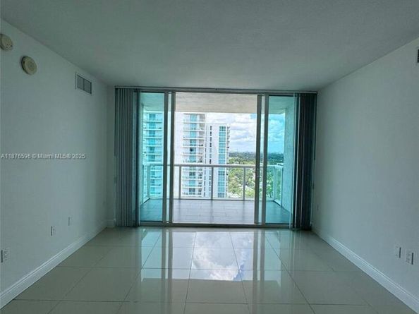 1861 NW S River Dr 1801, Miami FL 33125