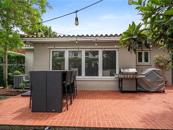 1433 Ortega Ave, Coral Gables FL 33134