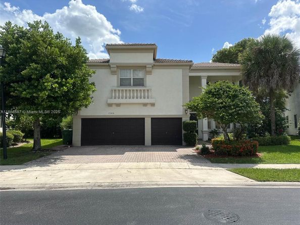 17098 SW 16th St, Pembroke Pines FL 33027