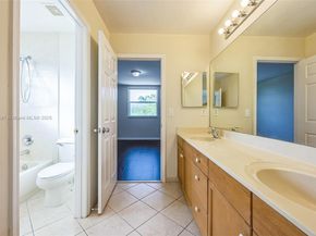 17098 SW 16th St, Pembroke Pines FL 33027