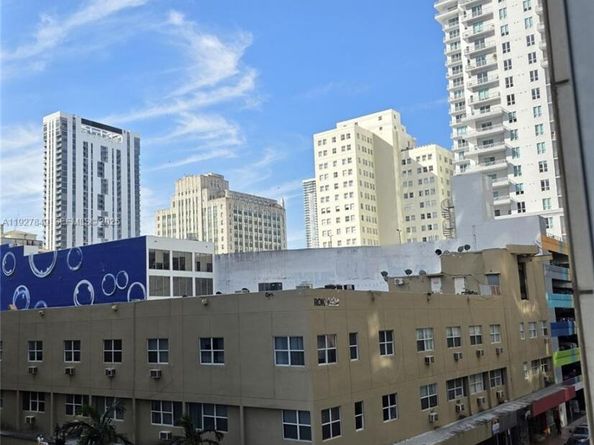 253 NE 2nd St 324, Miami FL 33132