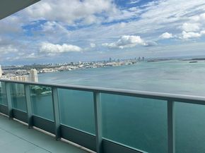 1331 Brickell Bay Dr 4107, Miami FL 33131