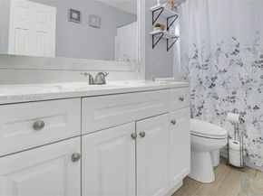 3011 NW 68th St 10F, Fort Lauderdale FL 33309